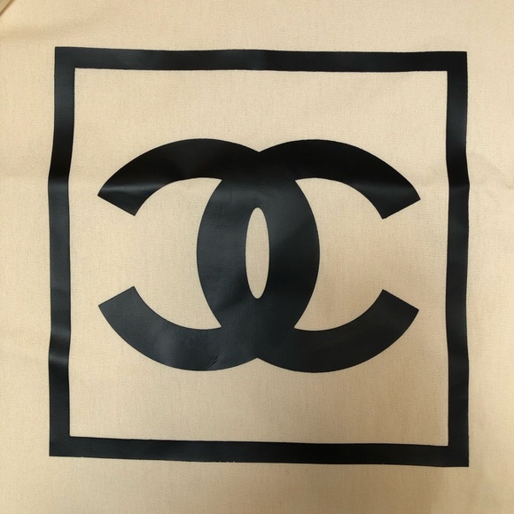 Chanel Cream Backpack 🌸Beauty Gift with Purchase NWOT - Picture 3 of 10